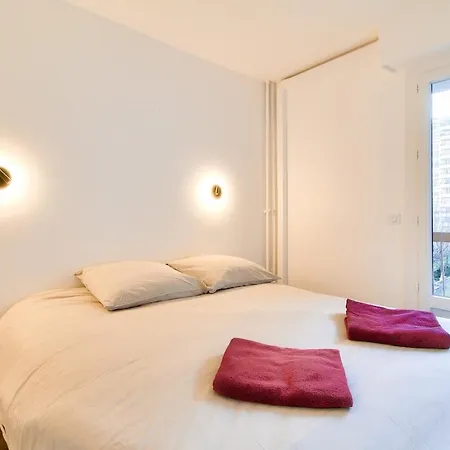 Appartamento Charmant Appartement Paris *